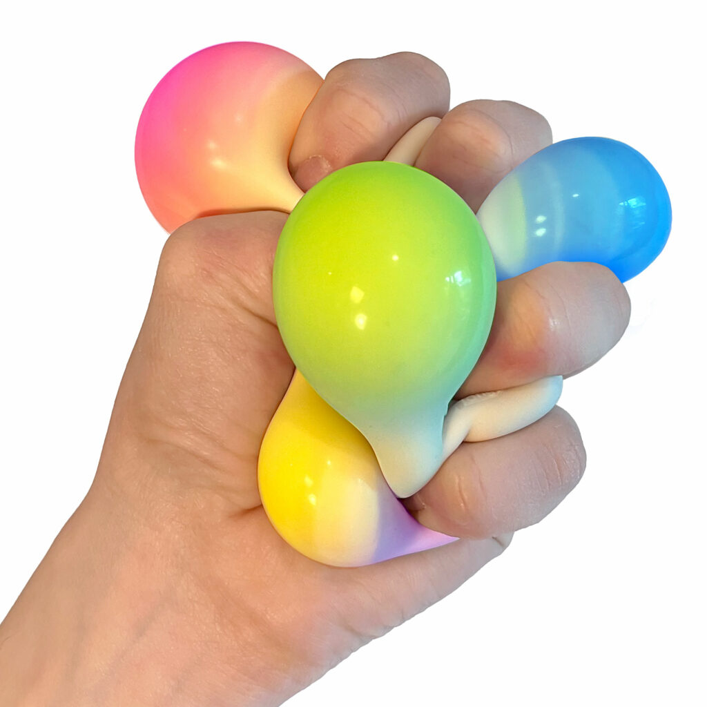 Needoh Magic Color Eggs