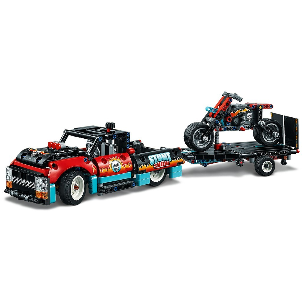 LEGO 42106 Stunt Show Truck &amp; Bike