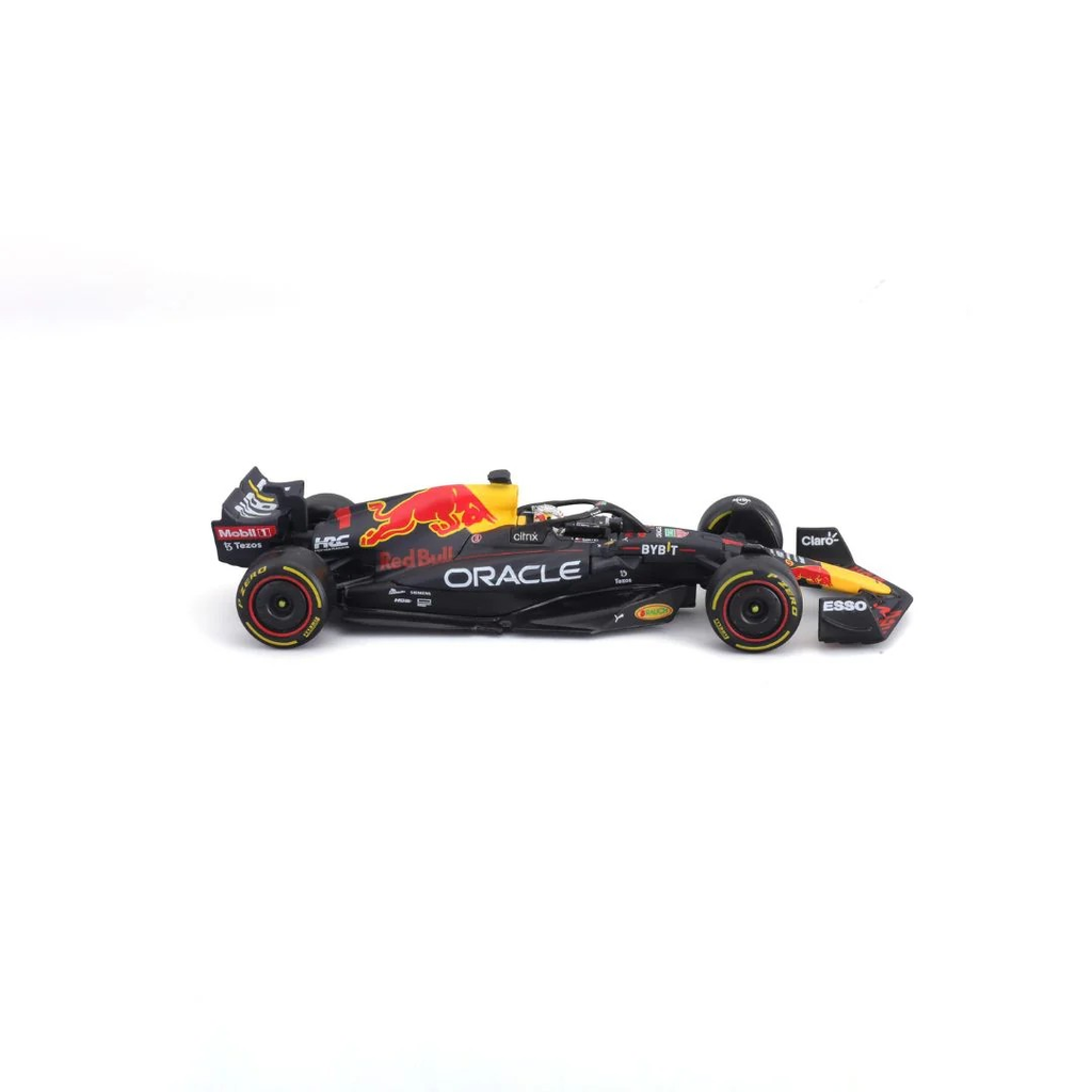 Burago Red Bull Racing RB18 Verstappen Champion 2022 1/24 Model Car