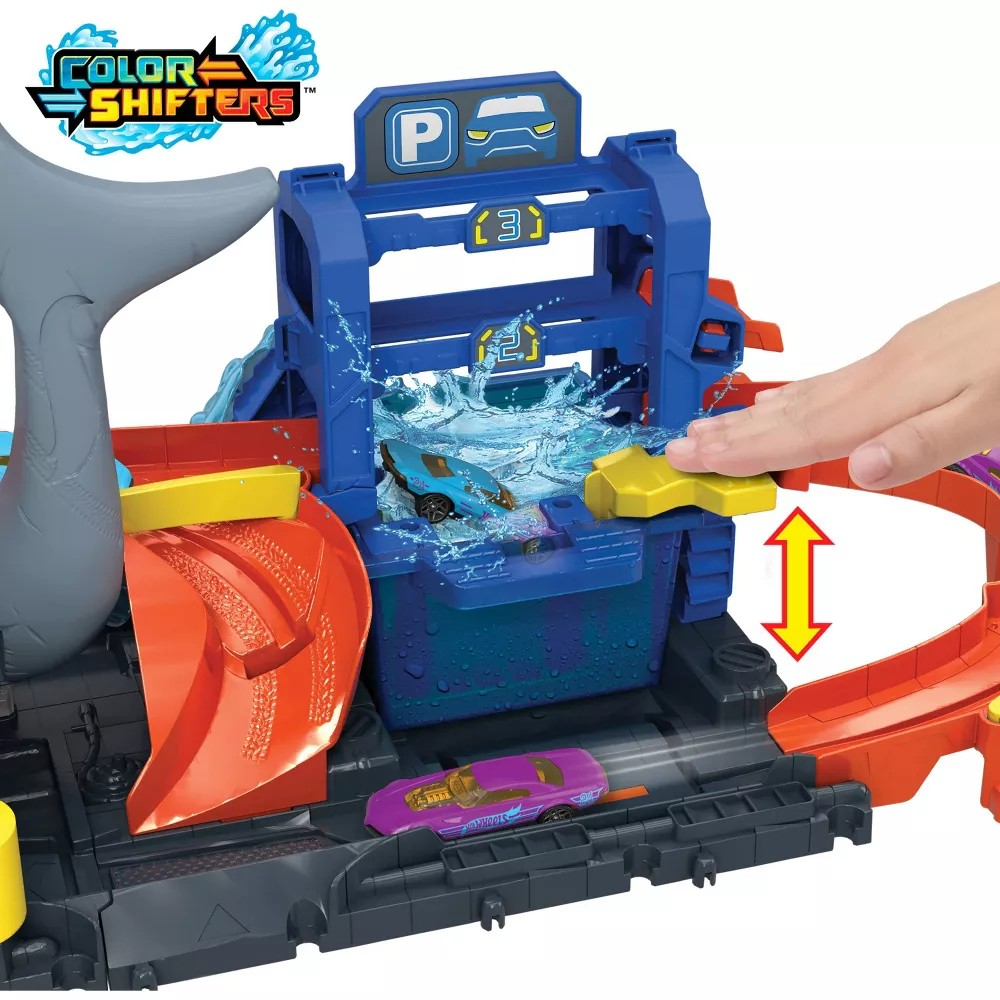 Hot Wheels Ultra Shark Car Wash Playset