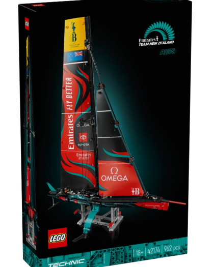 LEGO 42174 Technic Emirates Team New Zealand AC75 Yacht