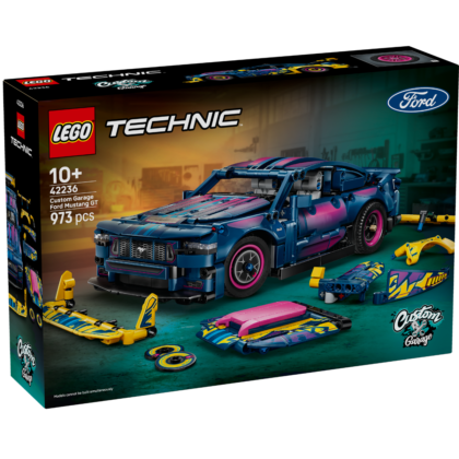 LEGO 42236 Technic Custom Garage Ford Mustang GT Car